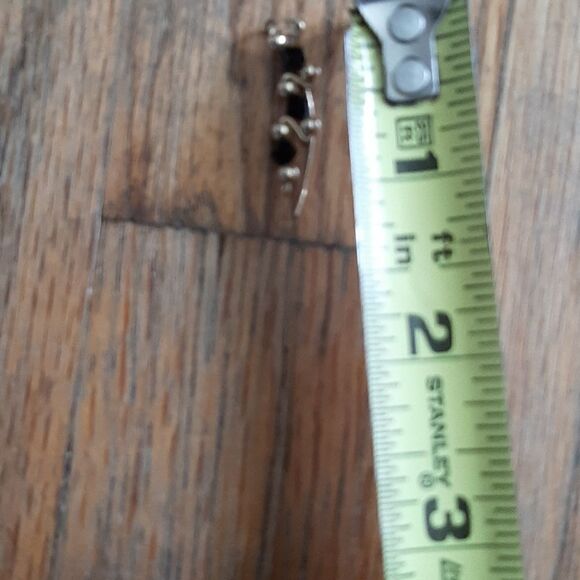 NEW Gold and black bead earrings - Picture 3 of 3